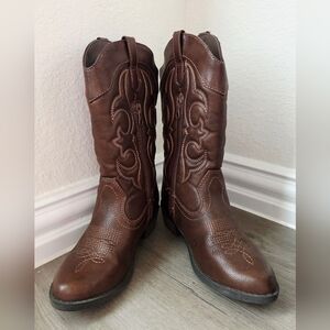 Cat & Jack Brown Kids Boots SIZE 1